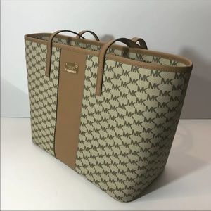 MICHAEL KORS EMRY Large Top Zip Center Stripe Tote